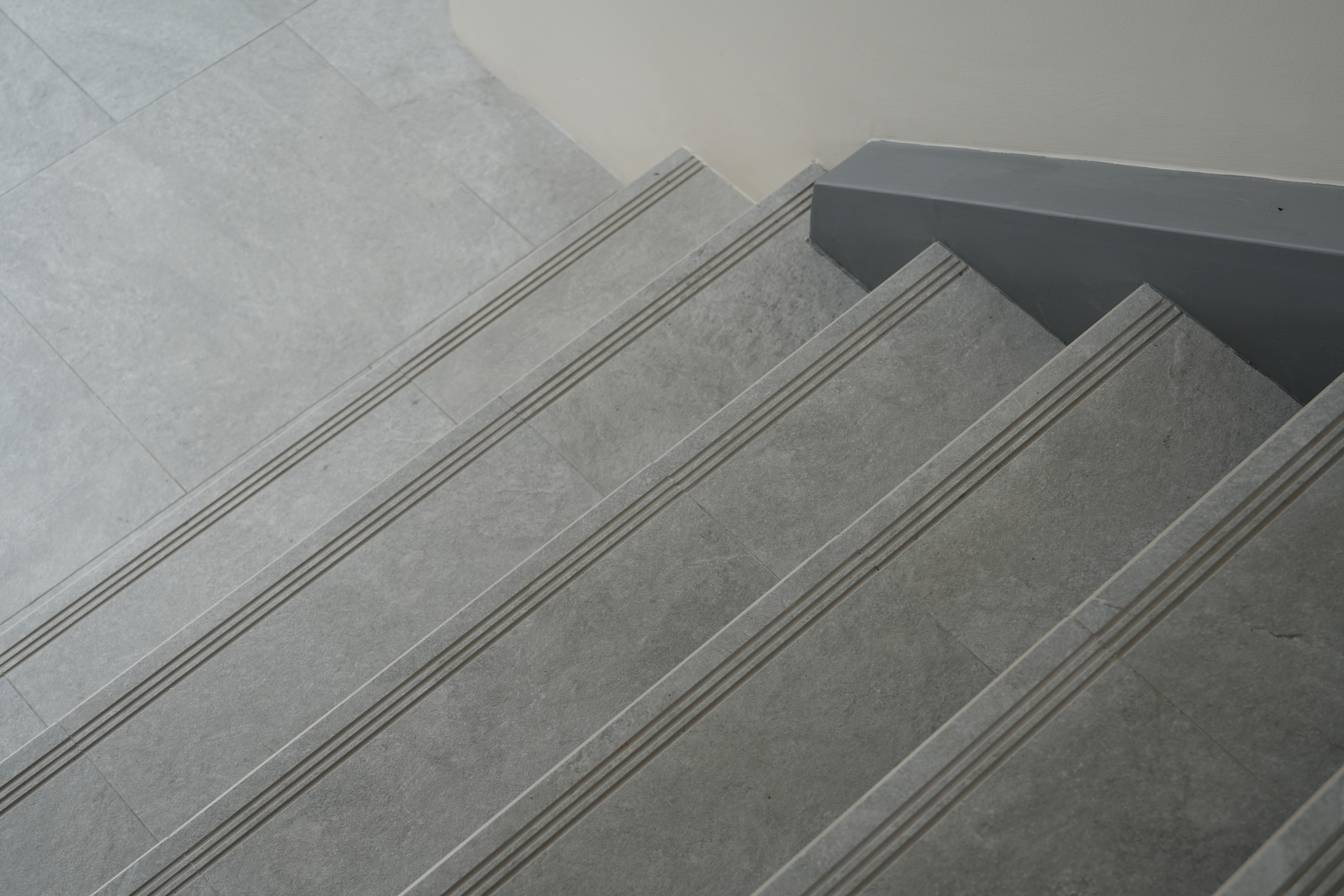 ภาพตัวอย่างคิ้วกระเบื้อง เจียรมน 1