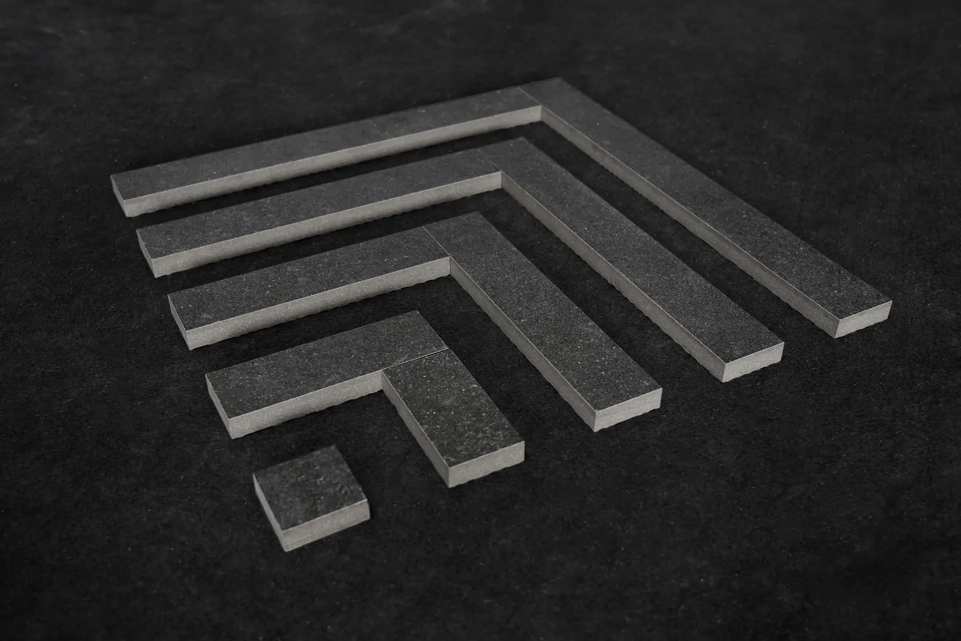 ภาพตัวอย่างชิ้นงานที่ได้จากการตัดกระเบื้อง 2