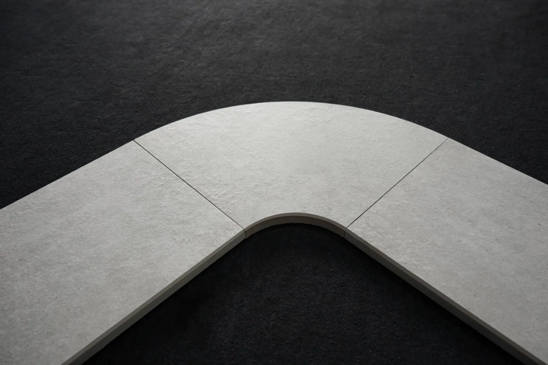 ภาพตัวอย่างชิ้นงานที่ได้จากการตัดกระเบื้อง 13