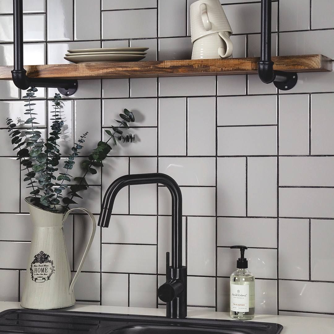 ลายกระตร้าสาน Subway Tile
