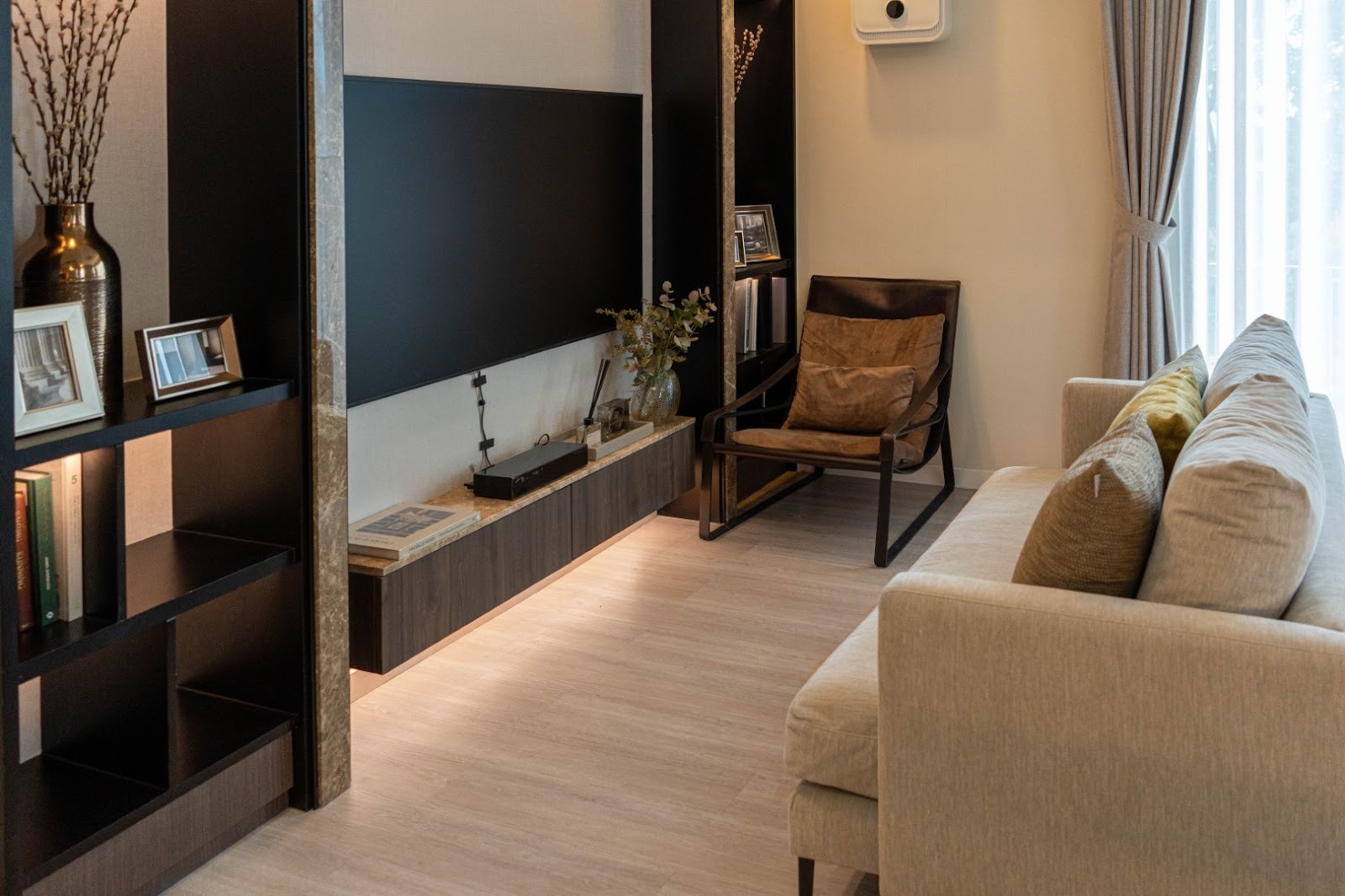 รีโนเวทบ้านเน้นความรวดเร็ว ประหยัดงบ และไม่ต้องทุบพื้นเดิมกระเบื้องยาง