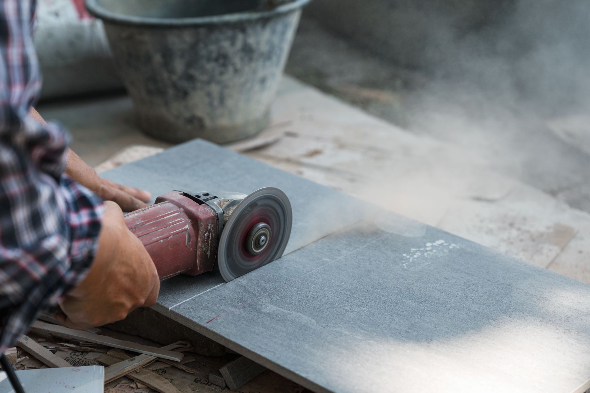 อุปกรณ์ตัดกระเบื้องที่ต้องมี