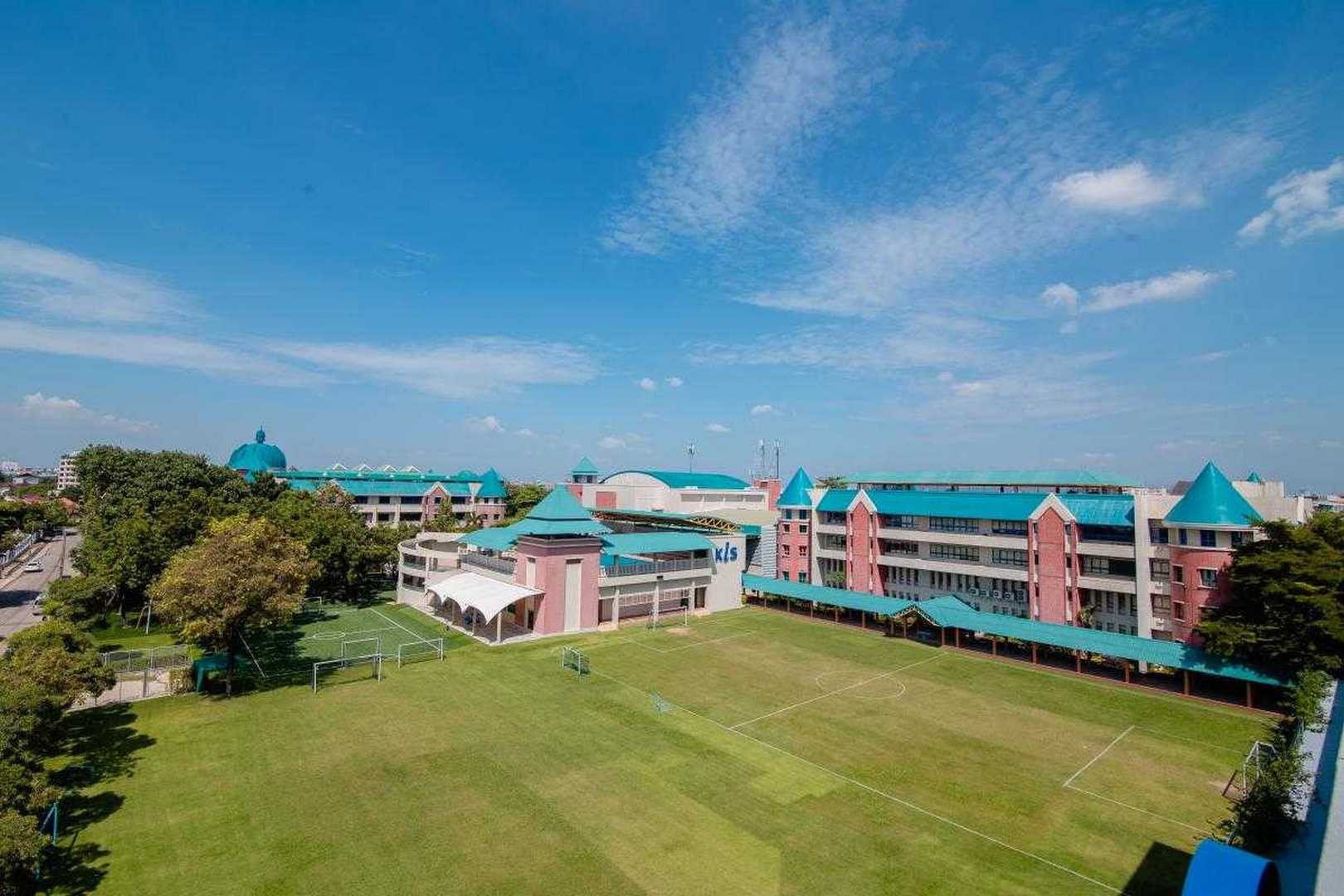 โรงเรียนนานาชาติ-KIS-International-School-Bangkok