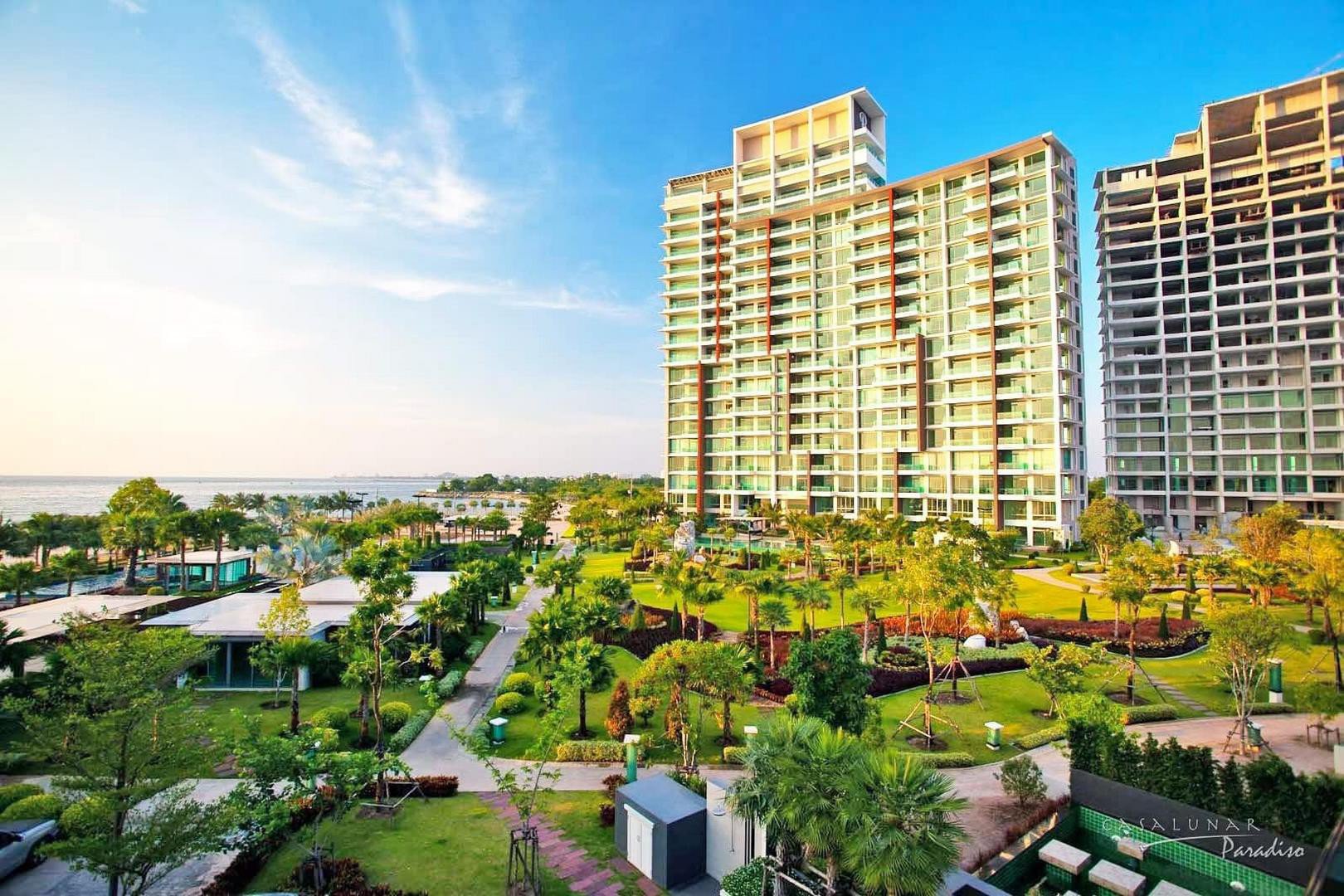 Casalunar-Paradiso-Condominium
