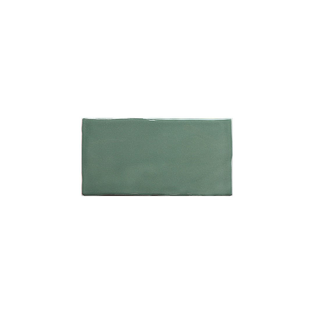 SUBWAY-JADE-GREEN-GLOSSY-WAVY-AND-EDGE-7.5x15cm